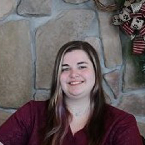 Erin Erin Clarke<br />
Client Service Coordinator